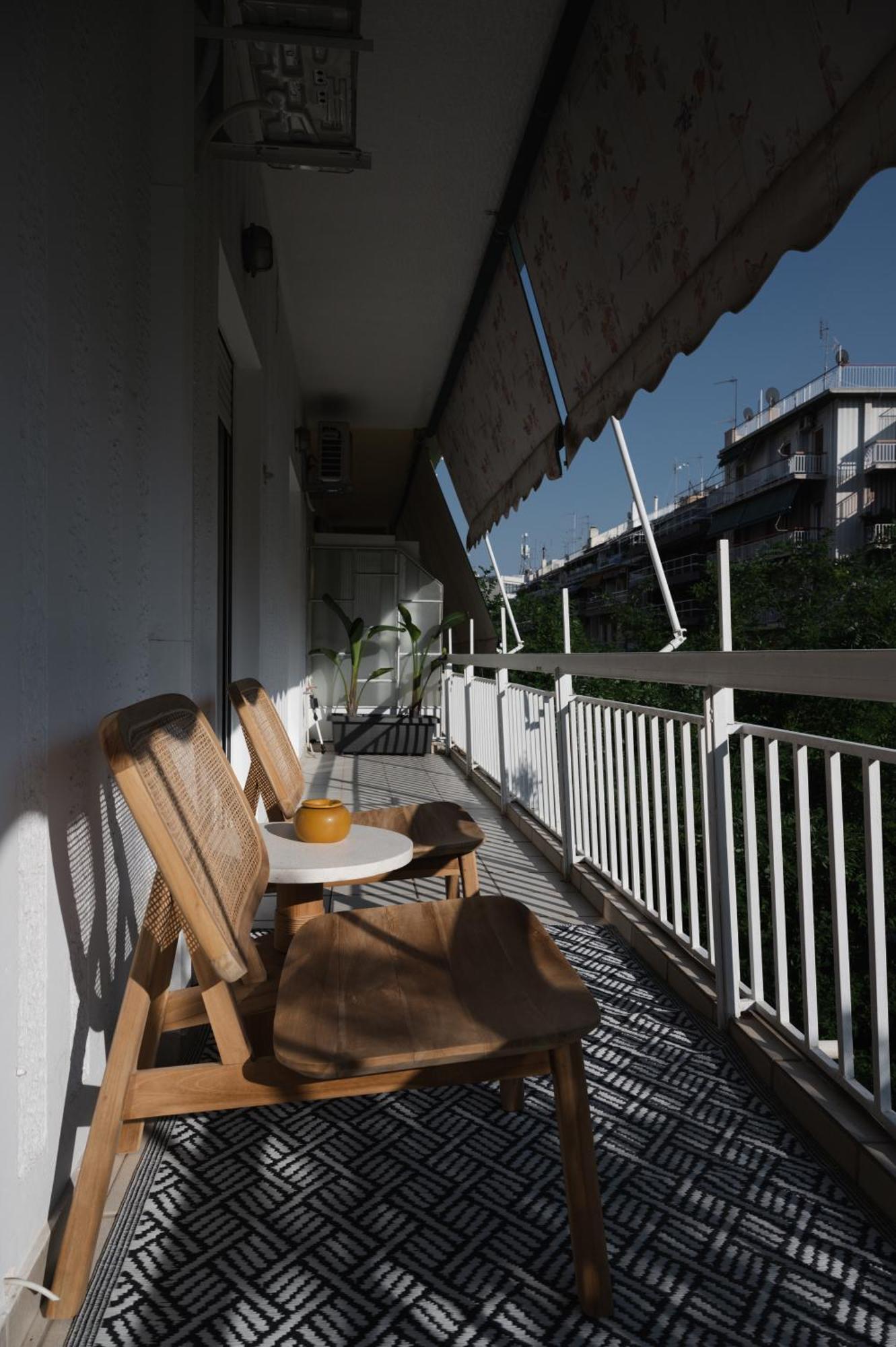 Athens' Gem: Fun, Sun & Your Koukaki Run! Ngoại thất bức ảnh